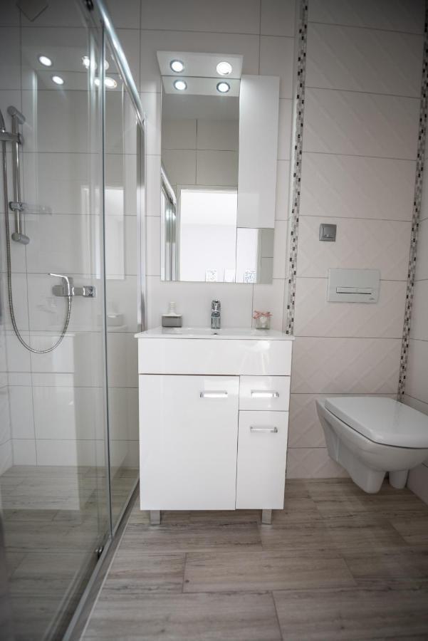 Skalny Apartamenty, Pokoje Ogrodzieniec Kültér fotó