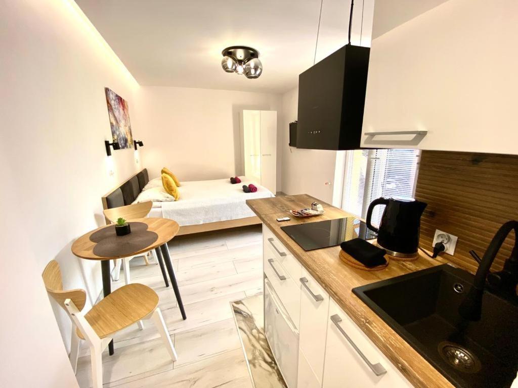 Skalny Apartamenty, Pokoje Ogrodzieniec Kültér fotó