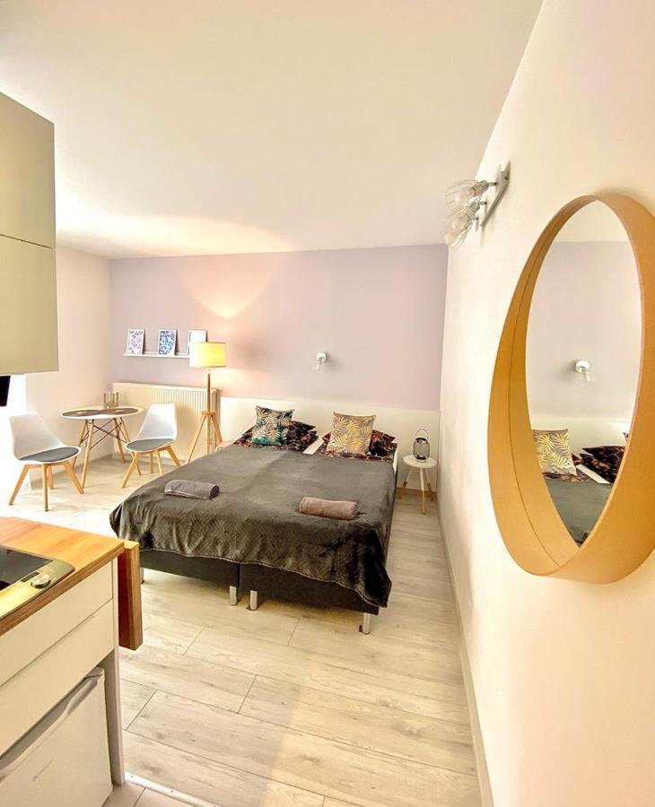Skalny Apartamenty, Pokoje Ogrodzieniec Kültér fotó