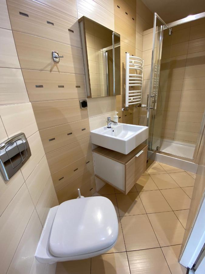 Skalny Apartamenty, Pokoje Ogrodzieniec Kültér fotó