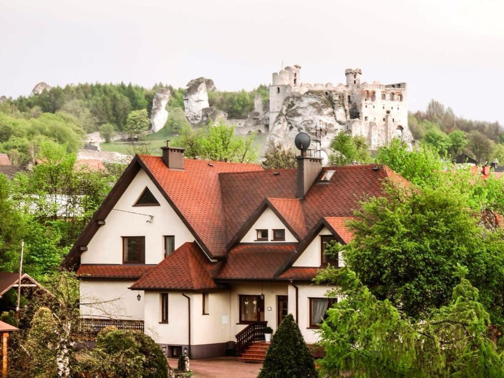 Skalny Apartamenty, Pokoje Ogrodzieniec Kültér fotó